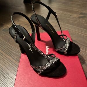 Brand new Salvatore Ferragamo heels